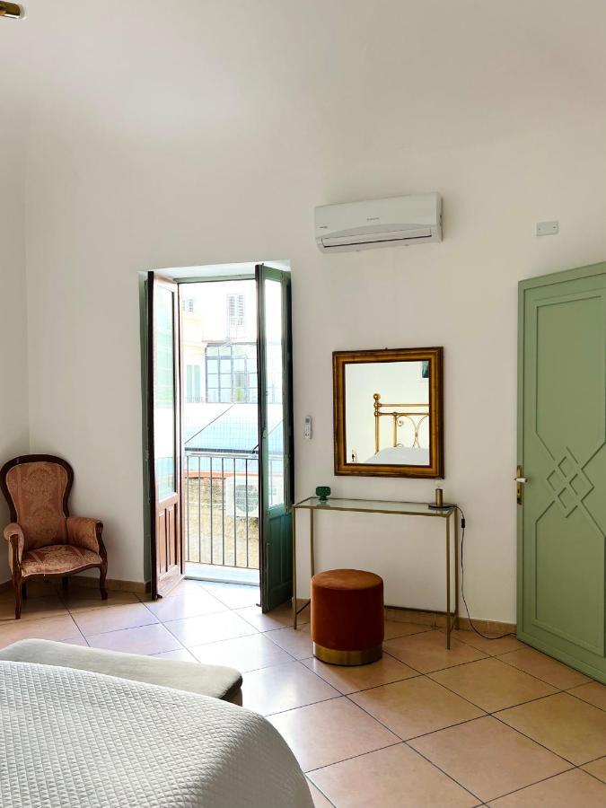 A Ballaro Apartments Palermo Eksteriør bilde