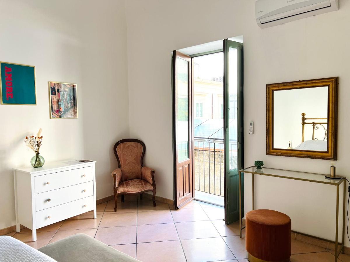 A Ballaro Apartments Palermo Eksteriør bilde